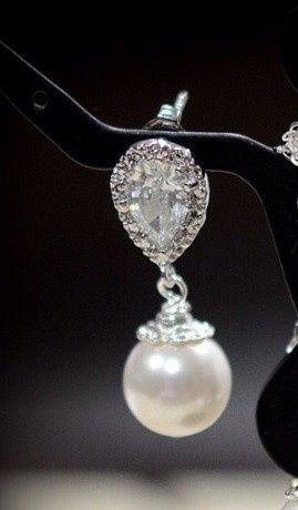 Show Me Earrings!