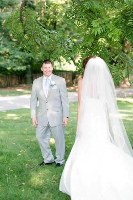 Are you married AND did a first look AND regretted it?