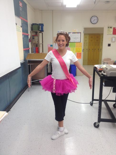 Nwr: Halloween Costumes