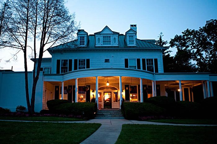 Show me your wedding venue!