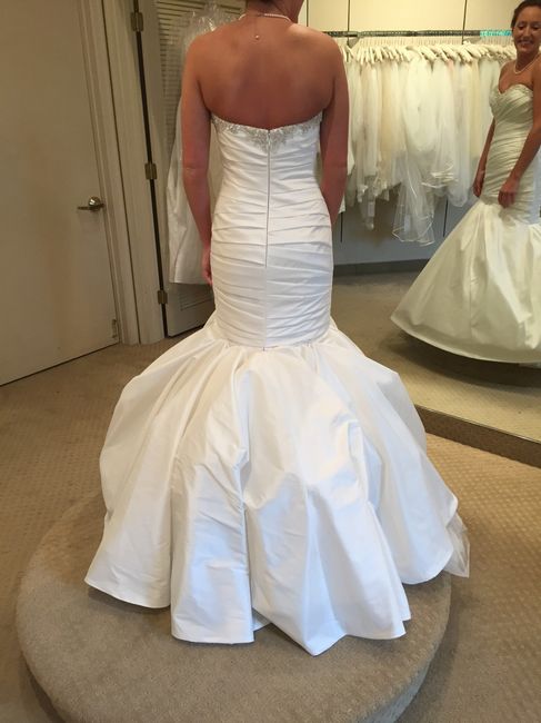 Please show me your bustle!!!