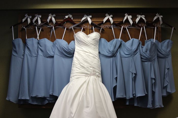 I wanna see your wedding dress!