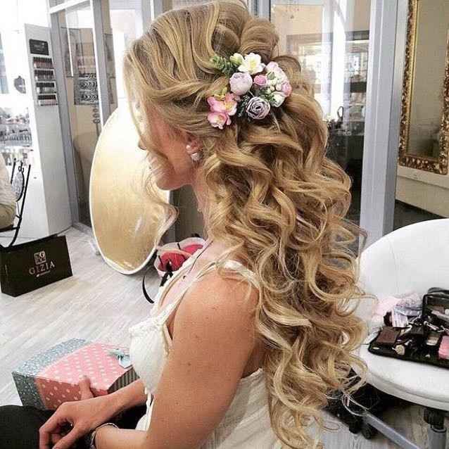 Naturally curly girls - show me your wedding hair!