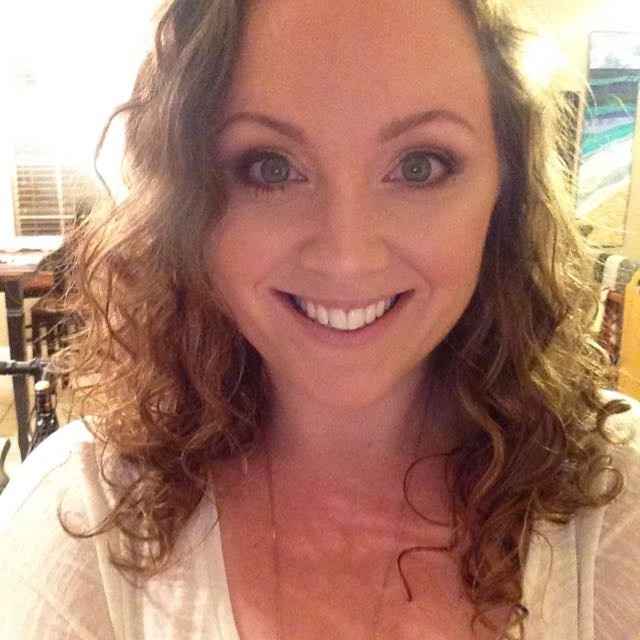 Naturally curly girls - show me your wedding hair!