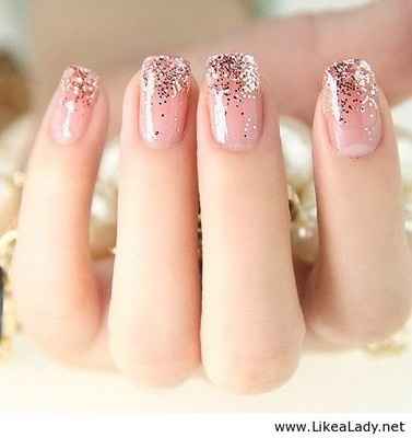 Alright ladies, show me your nails!