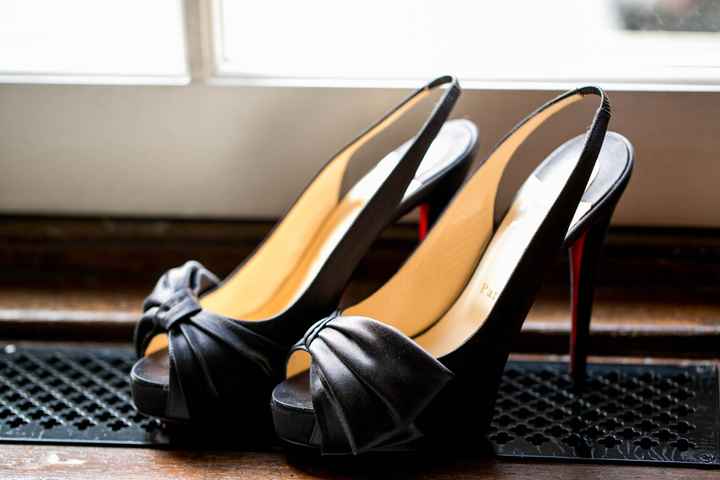 Show me your shoes, ladies!!!