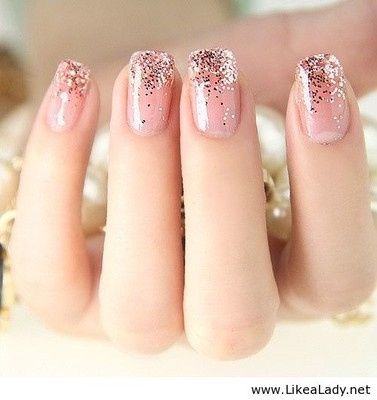 Alright ladies, show me your nails!