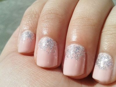 Alright ladies, show me your nails!