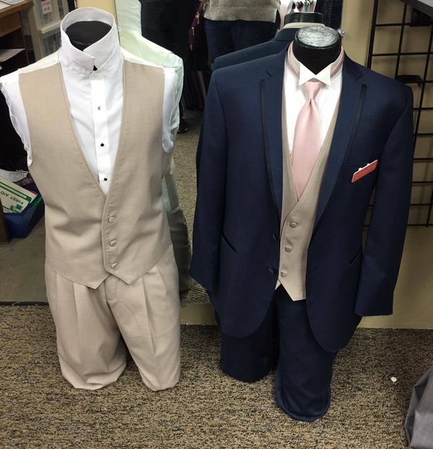 Show me your groom's attire!