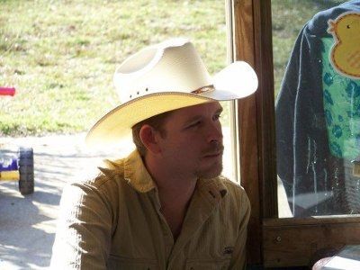 how about those sexy fellers?? (pic!)