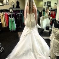 Who else hates their dress when bustled?