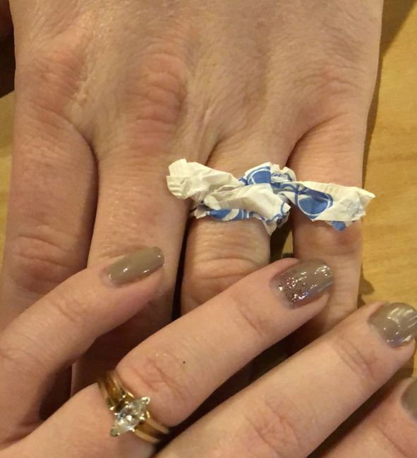 Show me your engagement rings!! 11
