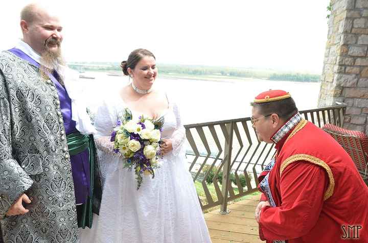 Finally Pro Pics and recap of our wedding including advice (very pic heavy)