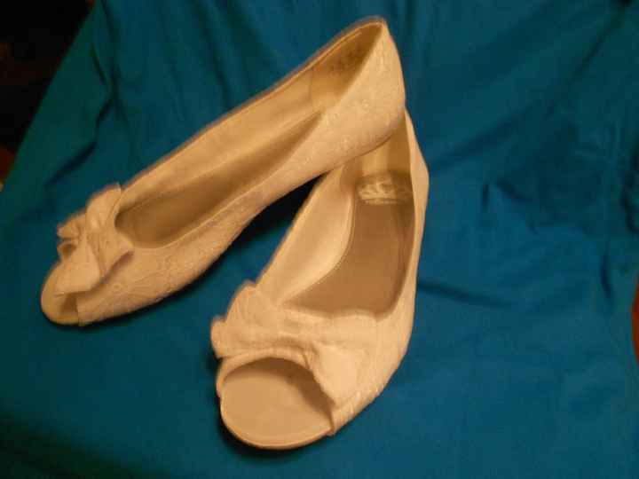 Second thoughts about wedding shoes update in comments