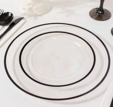Plastic plates for semi-formal wedding 1