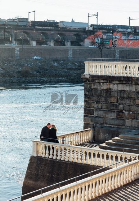 Engagement Picture Overload