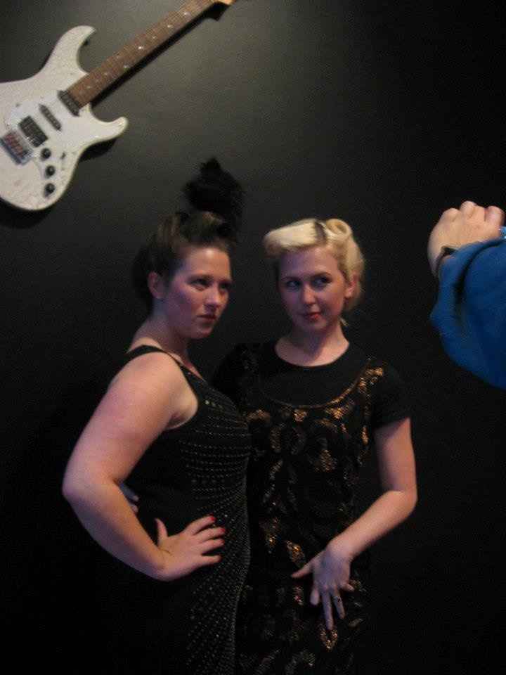 HEN'S PARTY TONIGHT!! WOOOO *UPDATE*