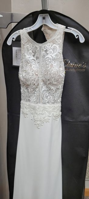 How much is too much to spend on a wedding dress? 6