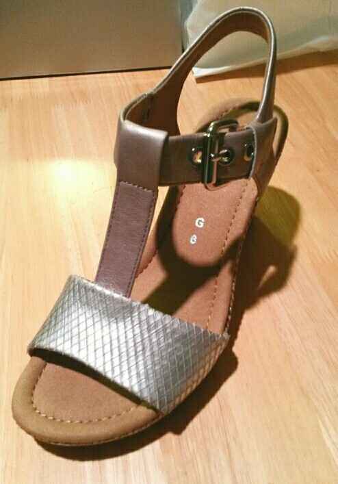 Would love to see everyone's bridal shoes?