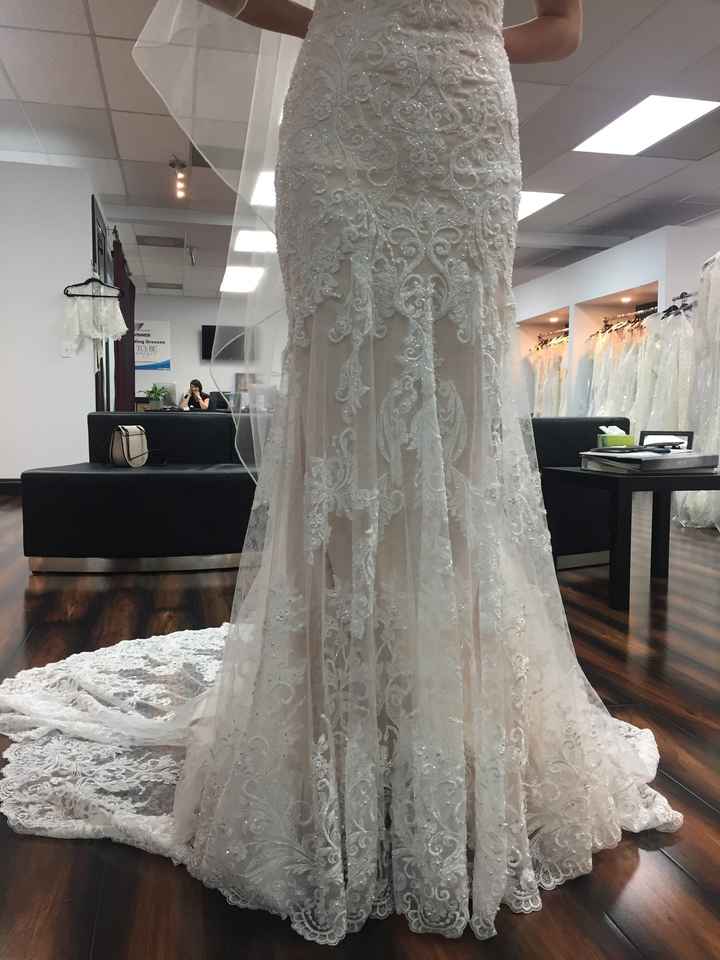 MY DRESS!!