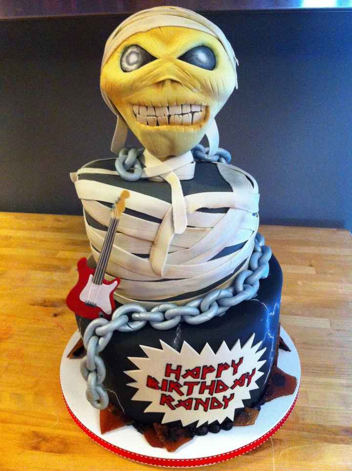 Lets see your groom cakes!