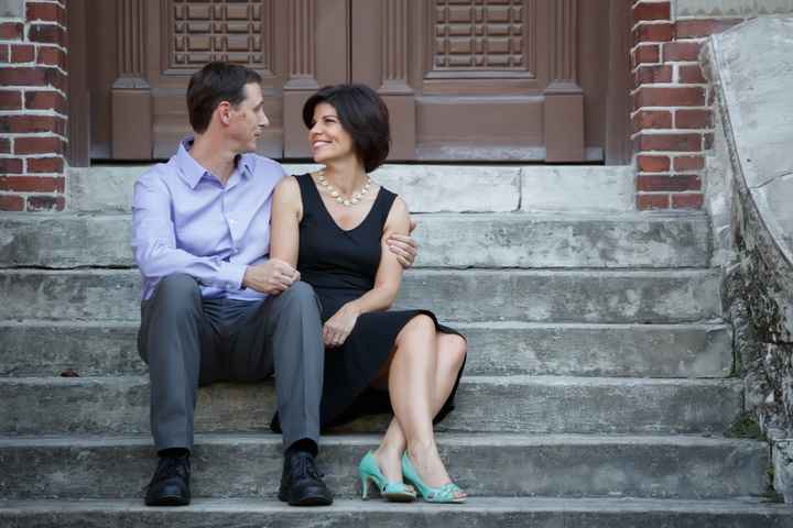 Show Me Your Engagement Picture Outfits!!