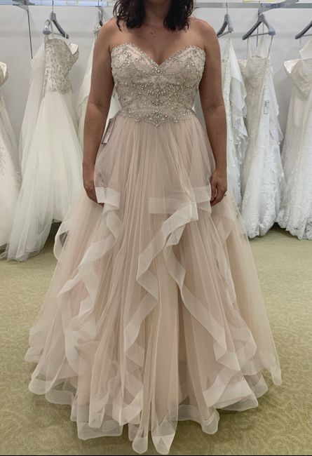 "Blush"ing brides! Let's see those blush colour wedding dresses! 9