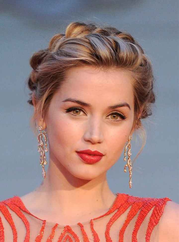 Help with front of hairdo - 1