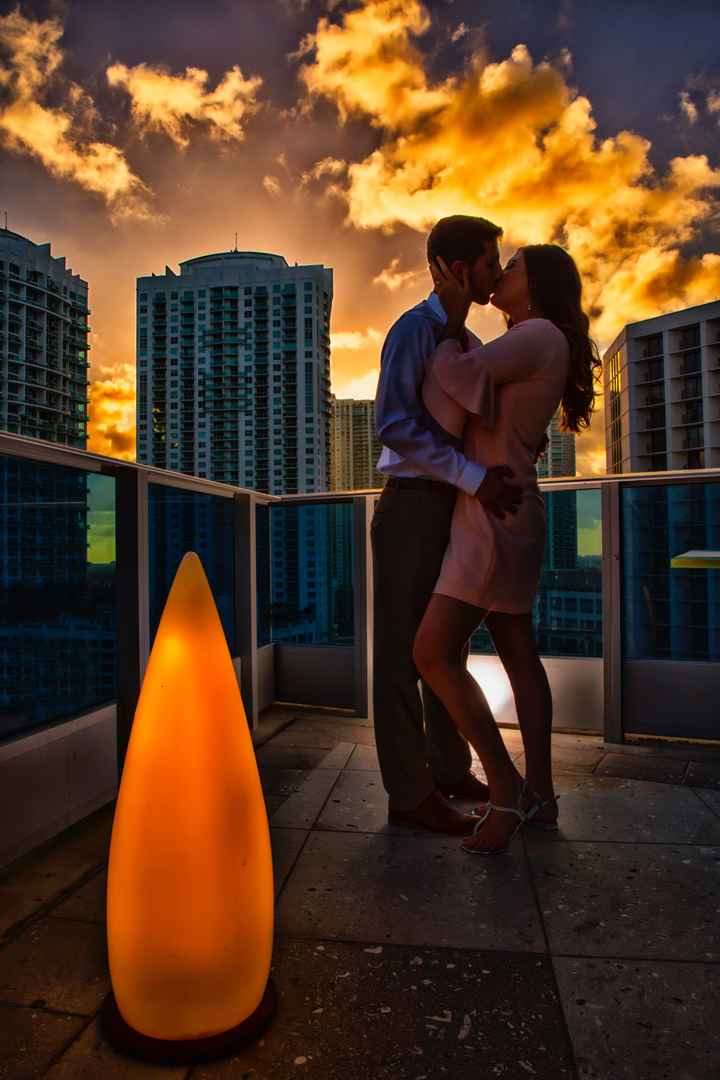 Show me your engagement shoot pics!!! - 2