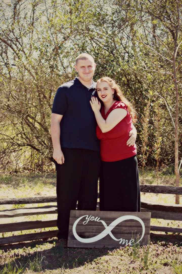 Engagement pictures are finally back!