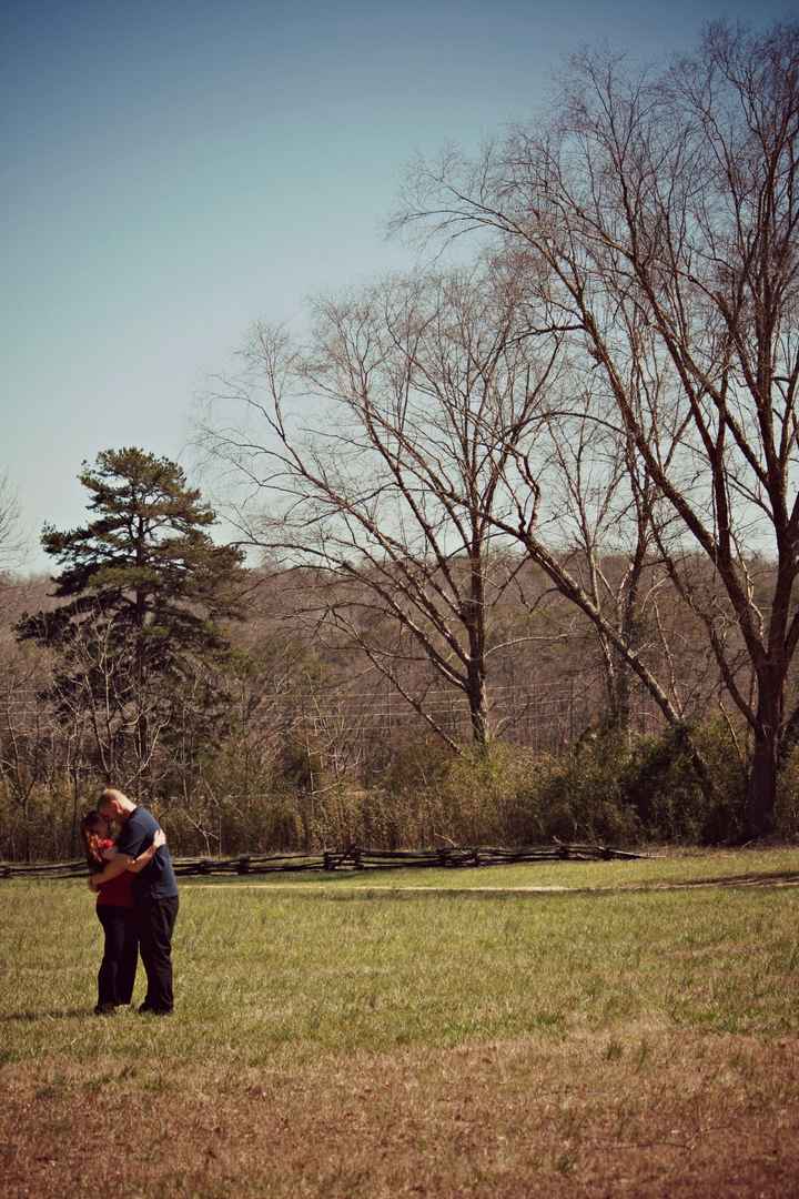 Engagement pictures are finally back!