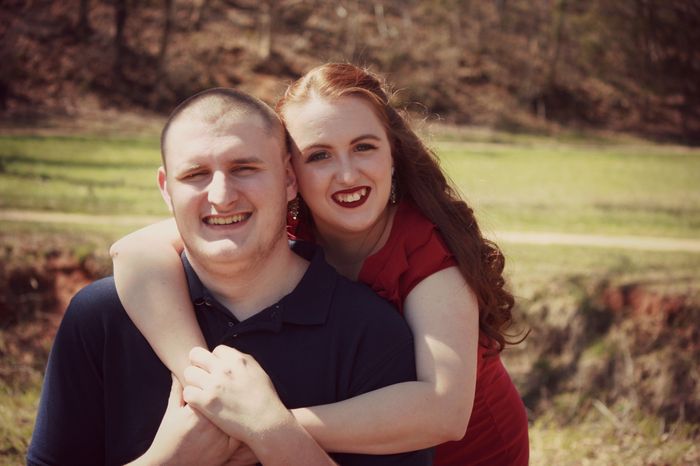 Engagement pictures are finally back!