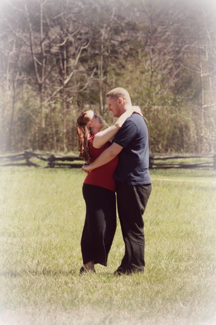 Engagement pictures are finally back!