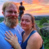 Show me your engagement photos! - 3