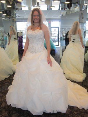 I SAID YES TO THE DRESS!!! (Pics)