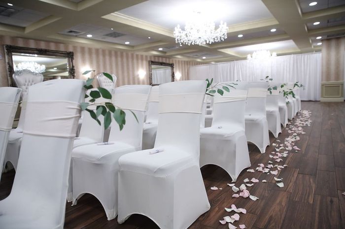 Ceremony seats/ aisle