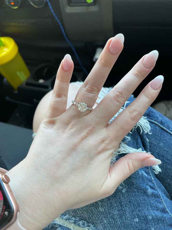 Brides of 2022! Show us your ring! - 1