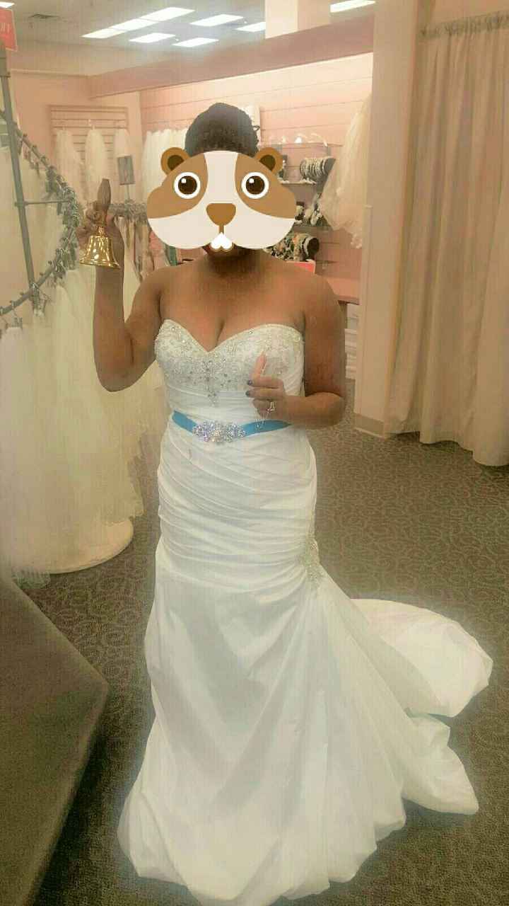 Show off your dress!!