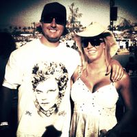 Post Your Favorite Picture of You and Your Fiance/Fiancee!