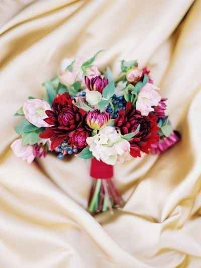 Show me your dahlia bouquet inspiration