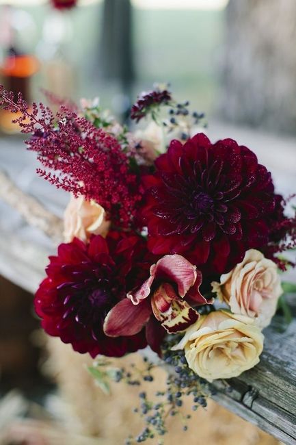 Show me your dahlia bouquet inspiration
