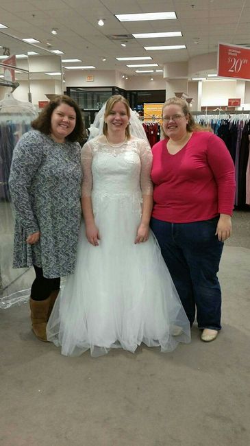 Show of those dresses ladies!
