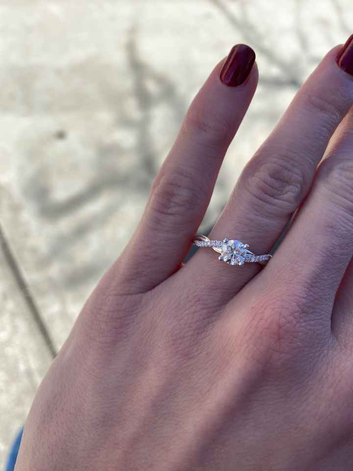 Brides of 2022! Show us your ring! - 1