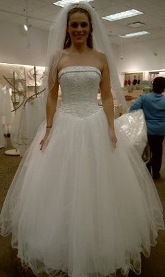 Second seesion of dress shopping !!!