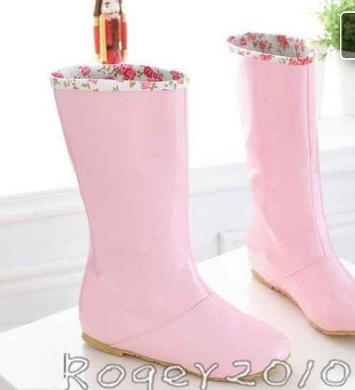 I can't get over these awful boots!!!! (Updated with more pics!)