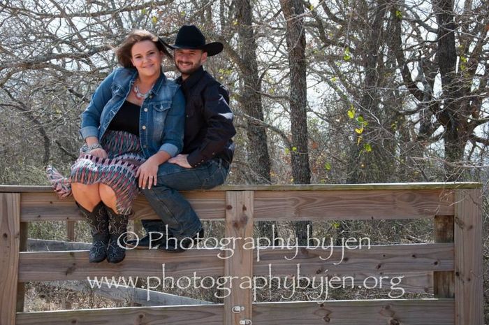 Show me your engagement photos!! :)