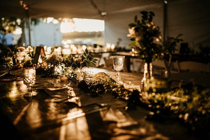Table setup: DIY flowers, book table runners