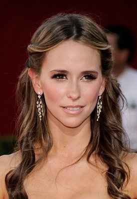 found a great virtual hairstyler to help you out