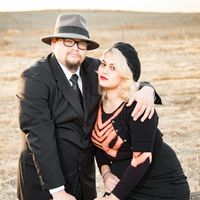 Show me your engagement photos! - 4