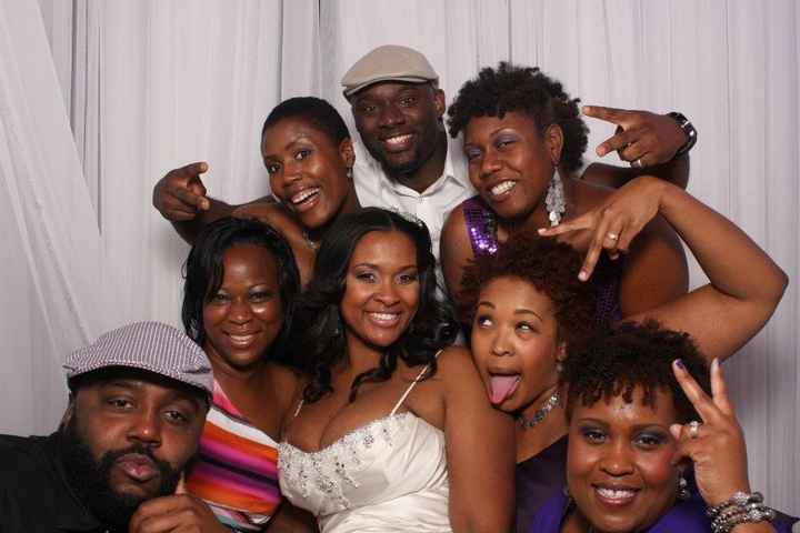 Married Ladies:  Lets help the Brides to Be...(spin-off of wedding regrets)